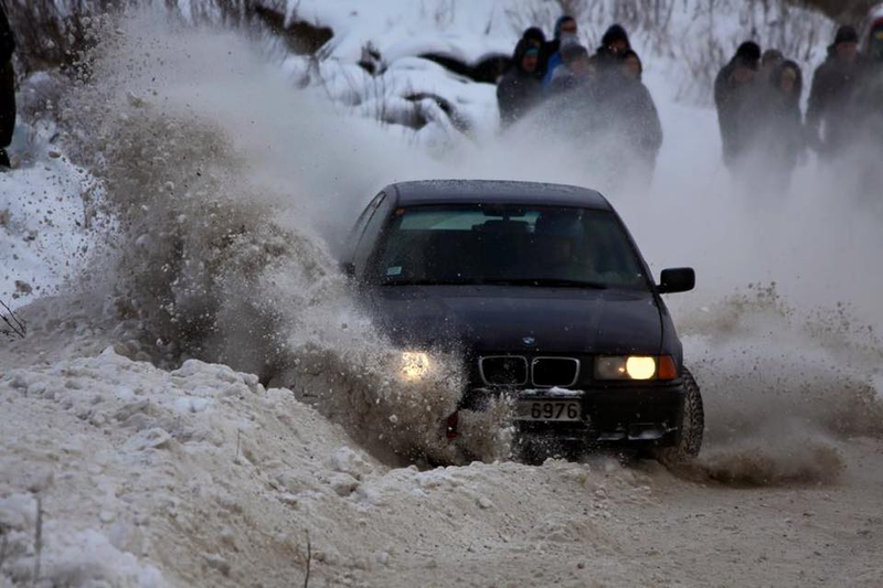 Surprisingly, I didn’t get stuck in this snowbank. Cool picture, though.